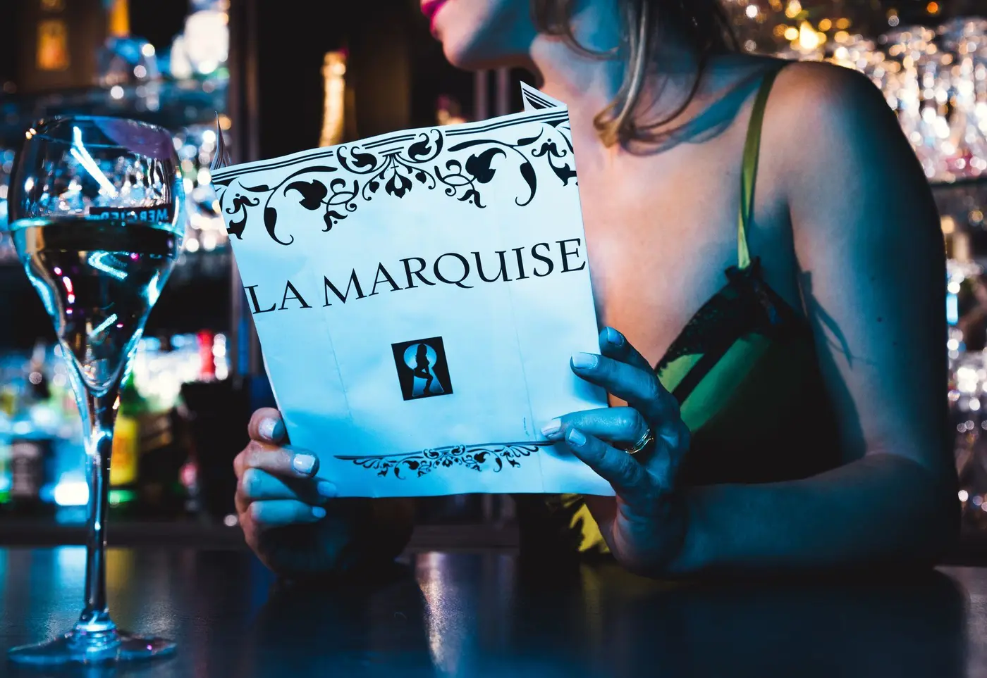 Carte de La Marquise présentée au bar